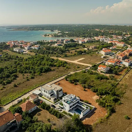 Elena With Two Pools And Villa