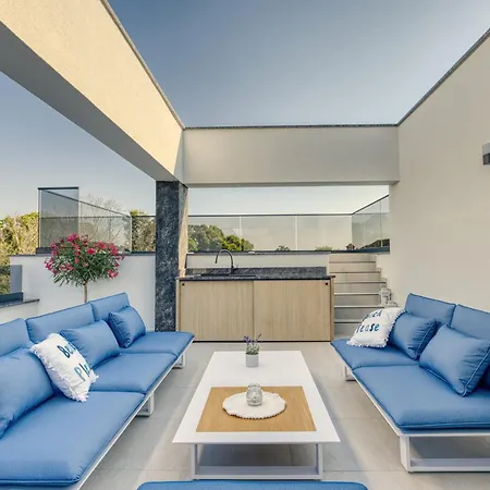 Villa Elena With Two Pools And Zaton (Zadar)