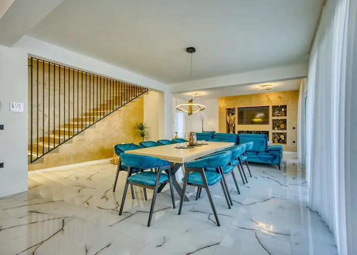 Villa Elena With Two Pools And Zaton (Zadar)