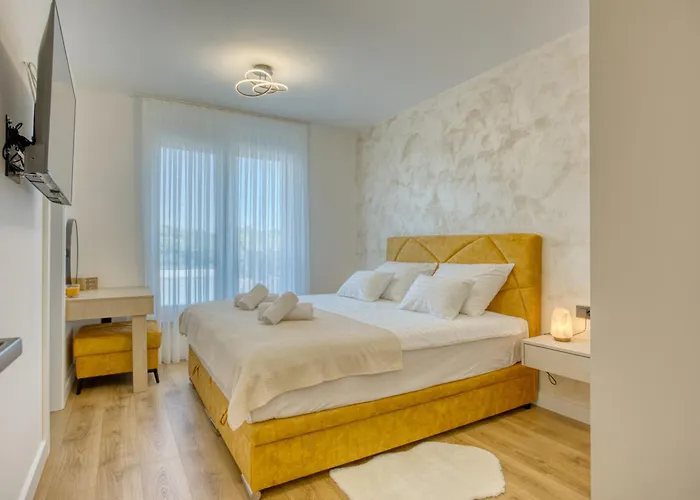 Villa Elena With Two Pools And Zaton (Zadar)