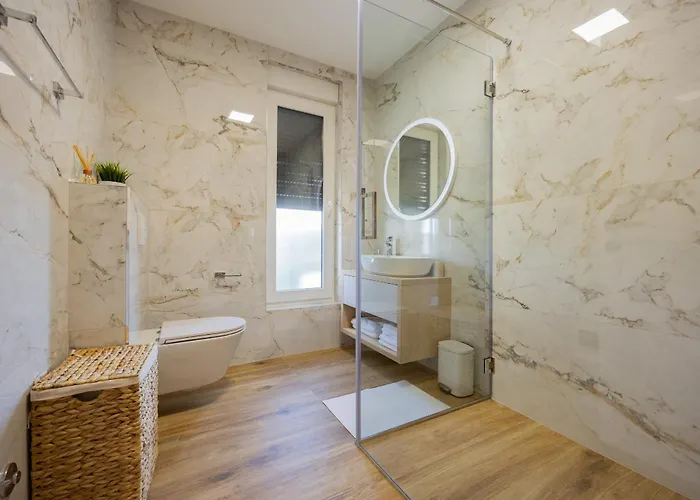 Villa Elena With Two Pools And Zaton (Zadar)